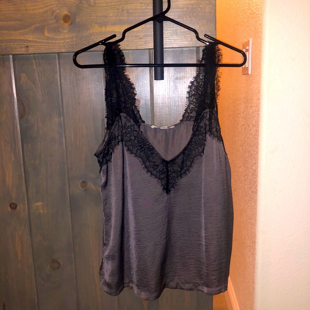 Grey/silver tank